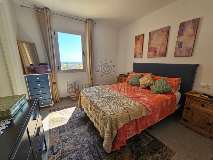 Image No.19-3 Bed Apartment for sale