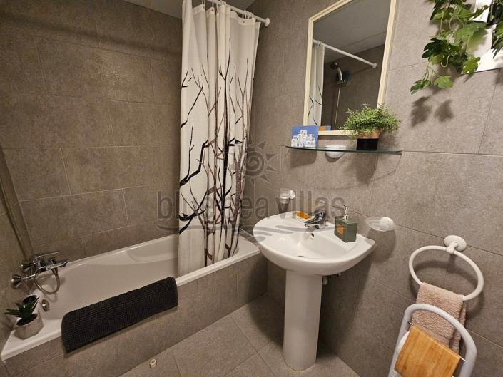 Image No.26-3 Bed Apartment for sale