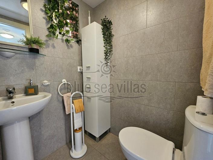 Image No.27-3 Bed Apartment for sale