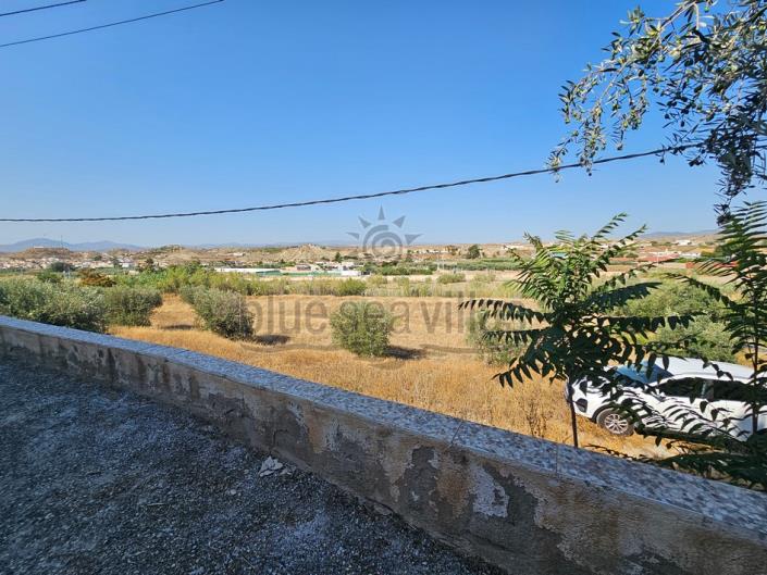 Image No.28-7 Bed Farmhouse for sale