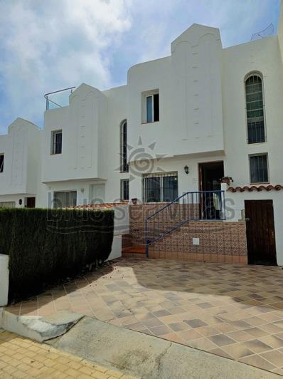 Image No.3-3 Bed Townhouse for sale