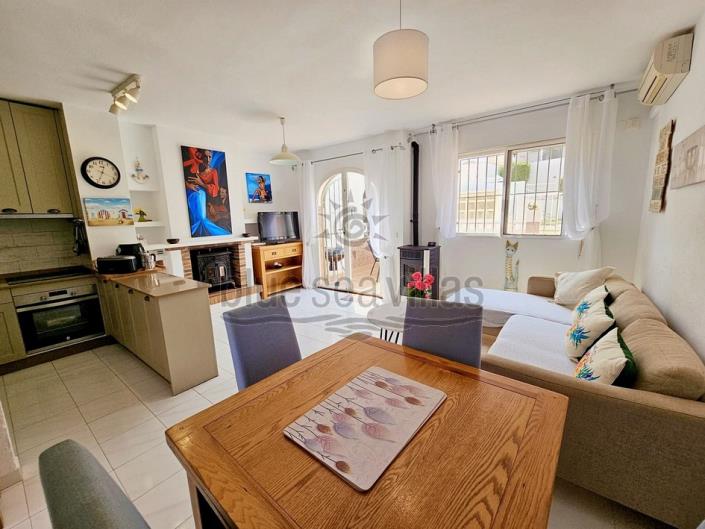 Image No.20-3 Bed Townhouse for sale