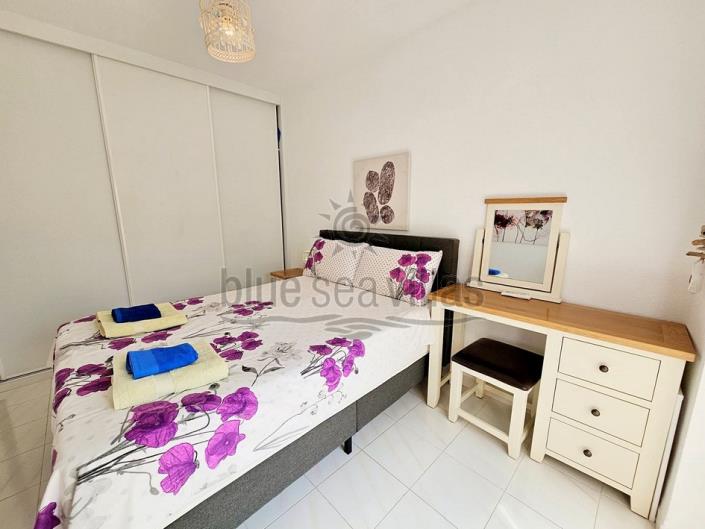 Image No.24-3 Bed Townhouse for sale