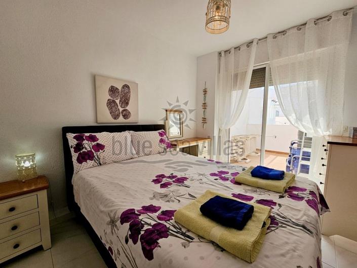 Image No.25-3 Bed Townhouse for sale