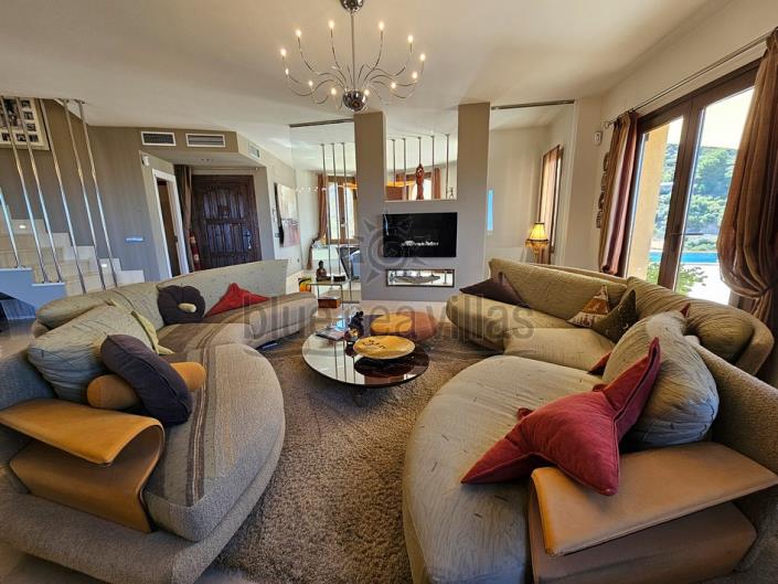 Image No.20-4 Bed Villa / Detached for sale