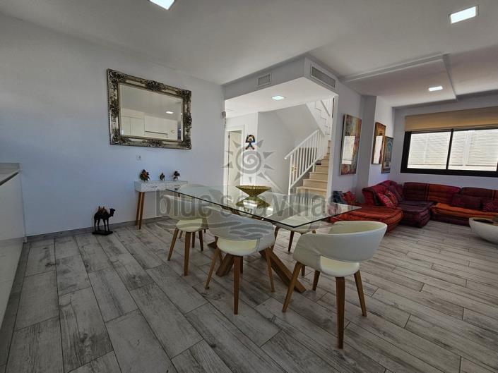 Image No.22-5 Bed Villa / Detached for sale