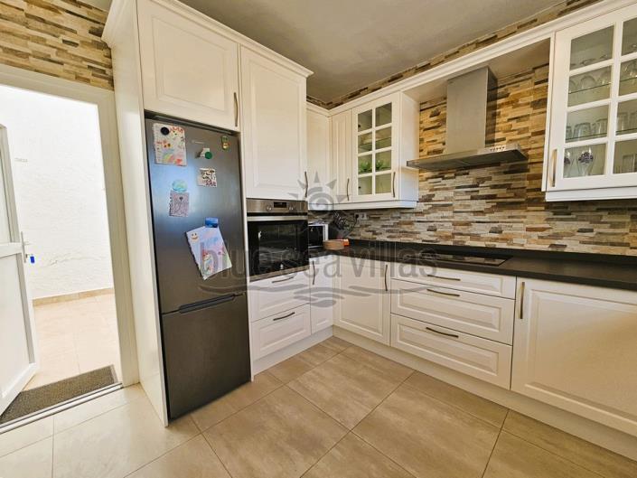 Image No.6-3 Bed Bungalow for sale