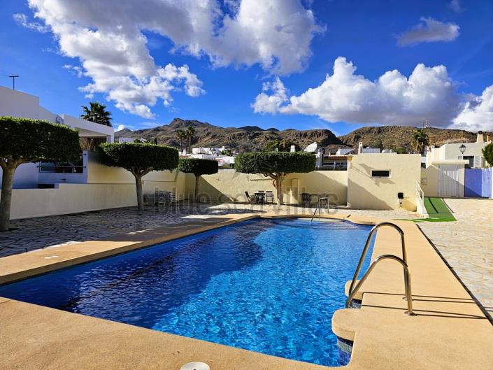 Image No.43-3 Bed Bungalow for sale