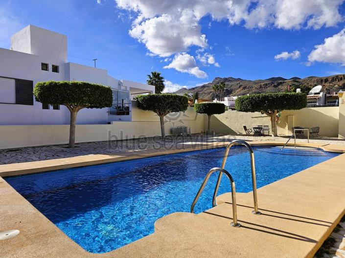 Image No.2-3 Bed Bungalow for sale