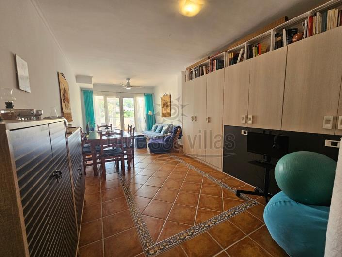 Image No.12-1 Bed Apartment for sale