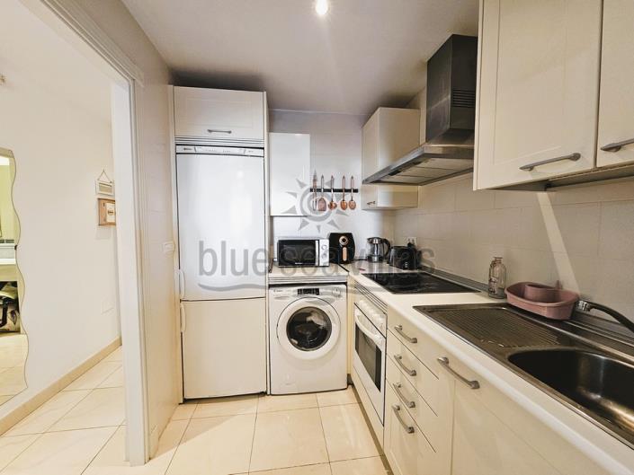 Image No.24-2 Bed Apartment for sale