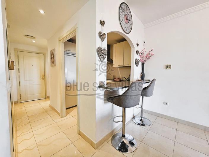 Image No.20-2 Bed Apartment for sale