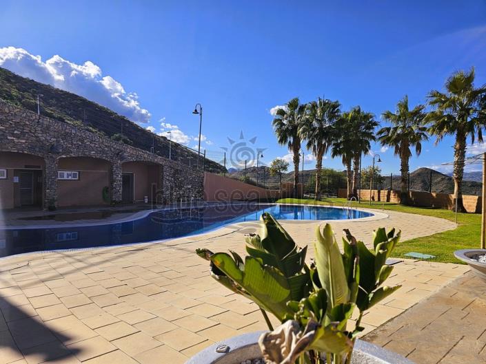 Image No.44-2 Bed Apartment for sale