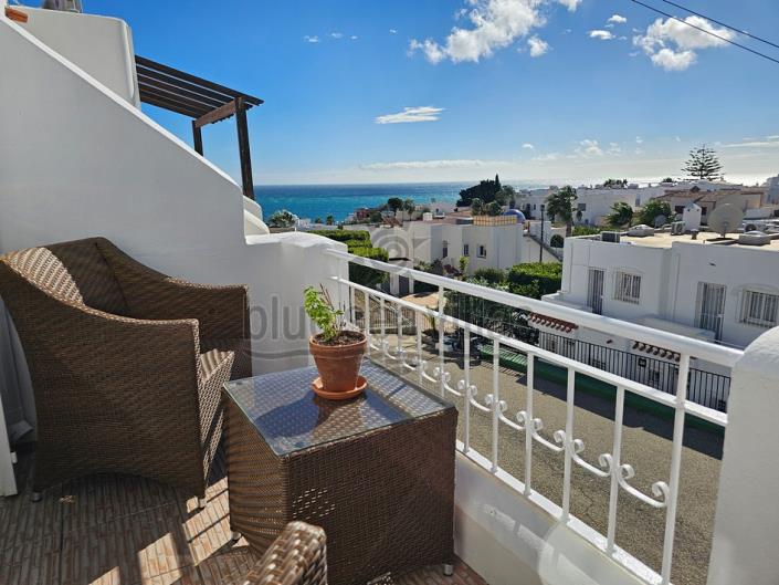 Image No.3-2 Bed Townhouse for sale