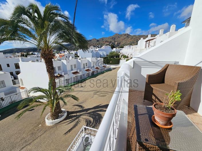 Image No.4-2 Bed Townhouse for sale