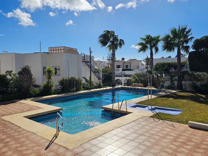 Image No.6-2 Bed Townhouse for sale