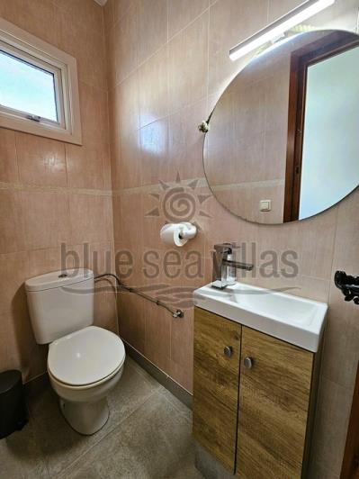 Image No.23-2 Bed Townhouse for sale