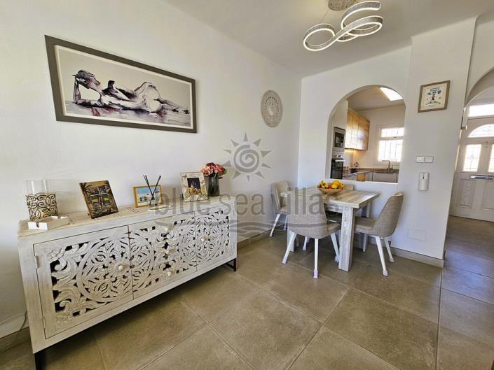 Image No.40-2 Bed Townhouse for sale