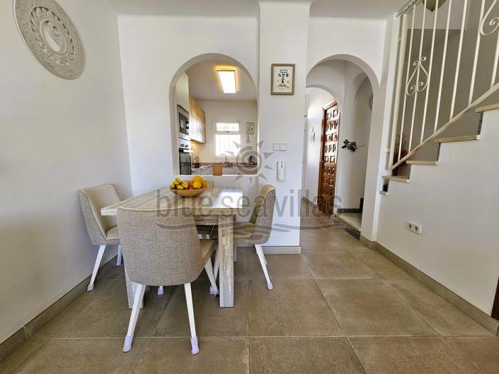 Image No.41-2 Bed Townhouse for sale