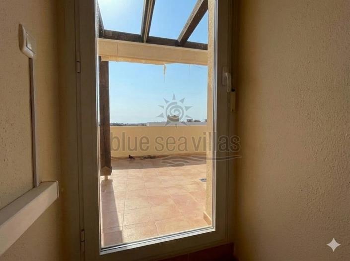 Image No.27-2 Bed Townhouse for sale