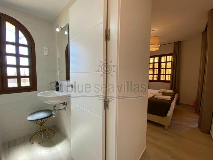 Image No.22-2 Bed Apartment for sale