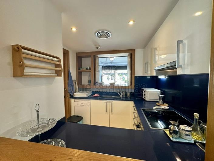 Image No.11-3 Bed Apartment for sale