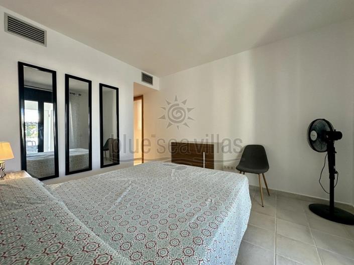 Image No.27-3 Bed Apartment for sale