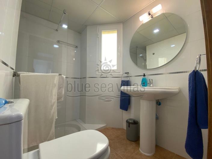 Image No.24-2 Bed Apartment for sale