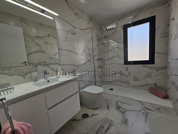 Image No.24-3 Bed House/Villa for sale