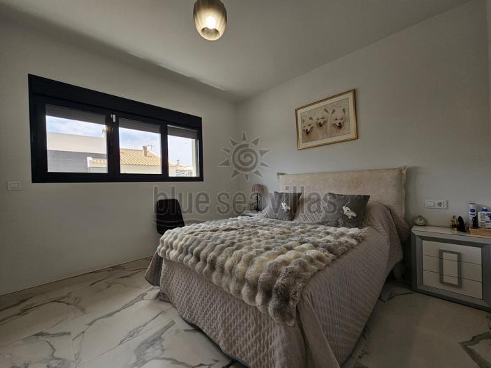 Image No.15-3 Bed House/Villa for sale