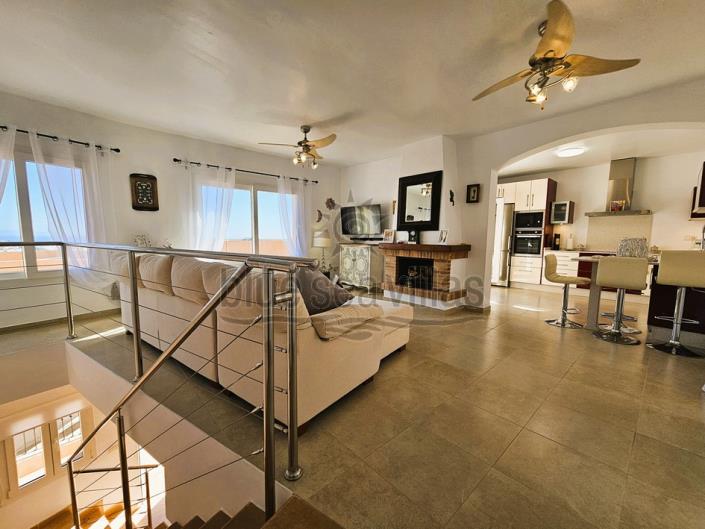 Image No.14-3 Bed Villa / Detached for sale