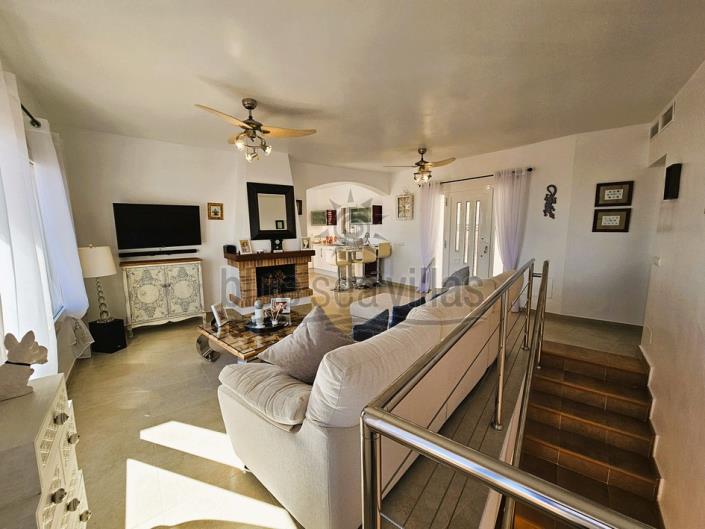 Image No.18-3 Bed Villa / Detached for sale