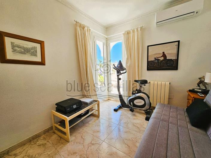 Image No.21-4 Bed Villa / Detached for sale