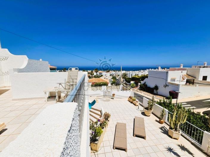 Image No.51-4 Bed Villa / Detached for sale