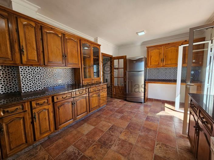 Image No.25-4 Bed Villa / Detached for sale