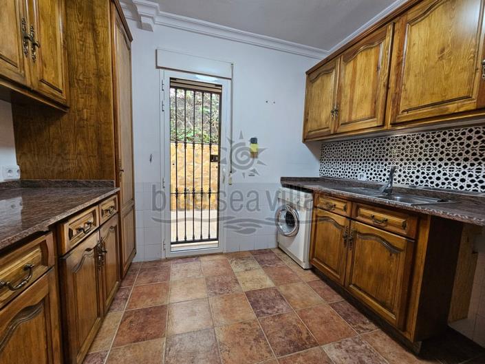 Image No.27-4 Bed Villa / Detached for sale