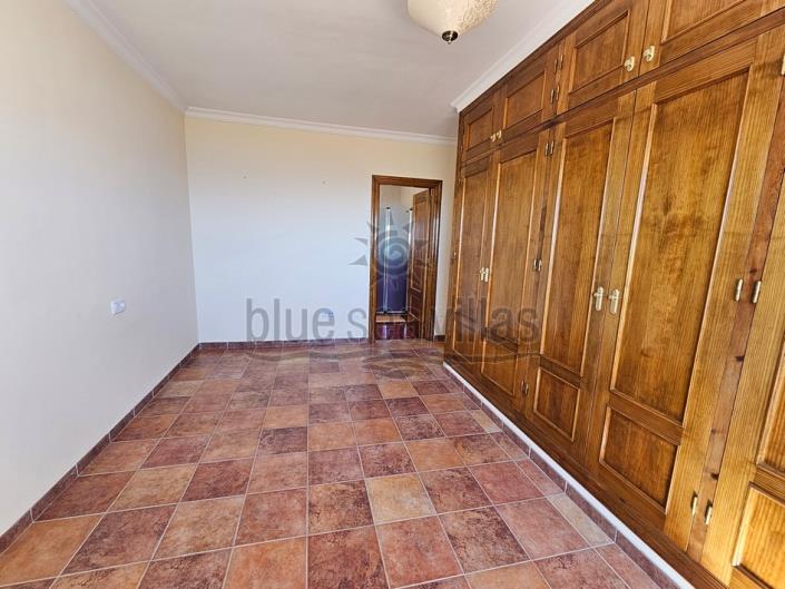 Image No.30-4 Bed Villa / Detached for sale