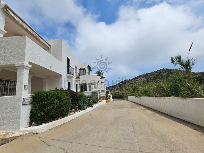 Image No.27-2 Bed Apartment for sale