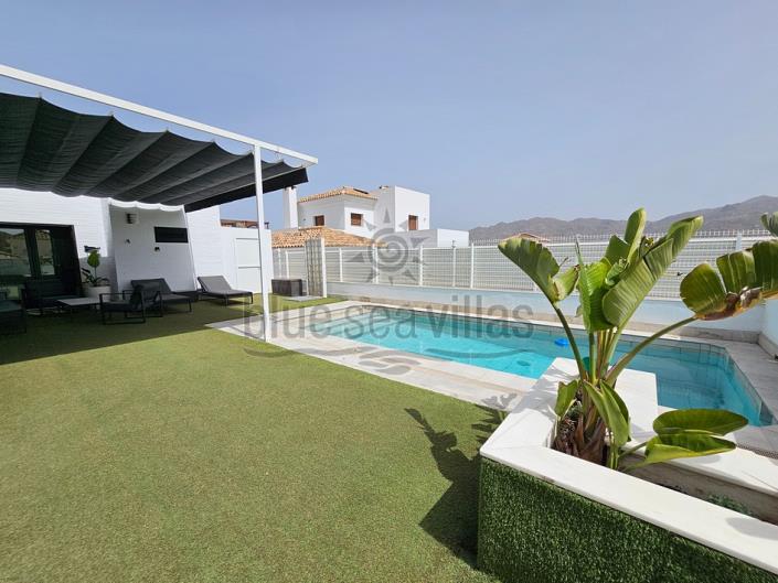 Image No.5-3 Bed Villa / Detached for sale