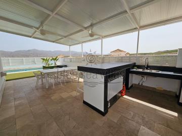 pool-bar-bbq-area-1550--10-