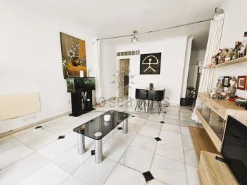 lounge-diner-entrance-1551--3-