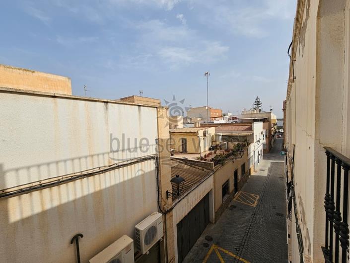 Image No.24-2 Bed Apartment for sale