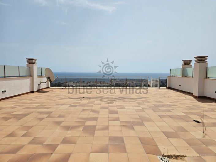 Image No.4-4 Bed Apartment for sale