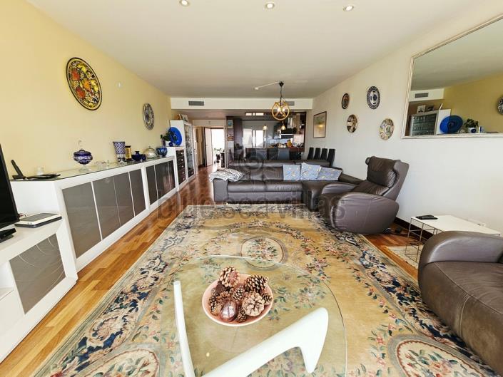 Image No.10-4 Bed Apartment for sale