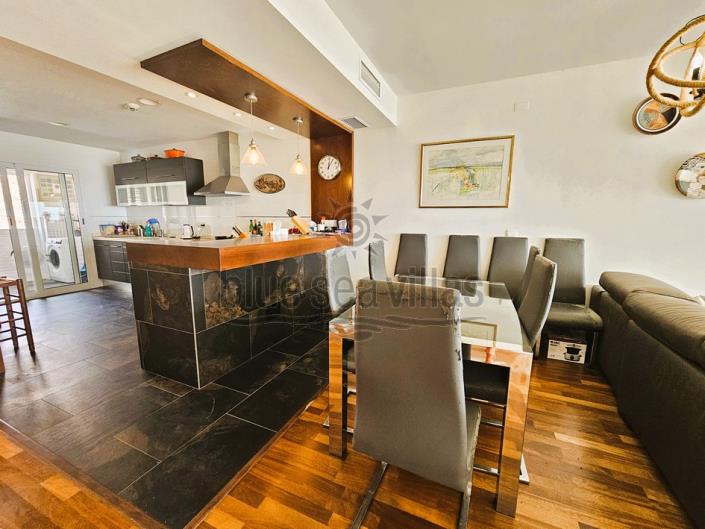 Image No.14-4 Bed Apartment for sale
