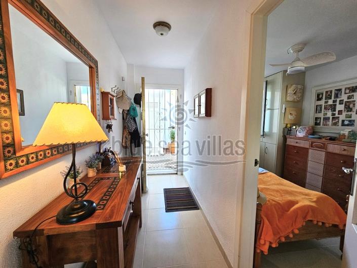 Image No.20-2 Bed Apartment for sale
