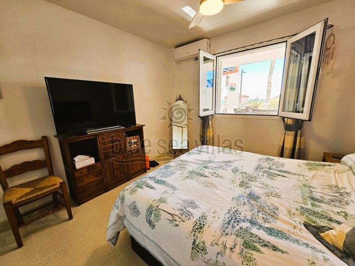 Image No.21-2 Bed Apartment for sale