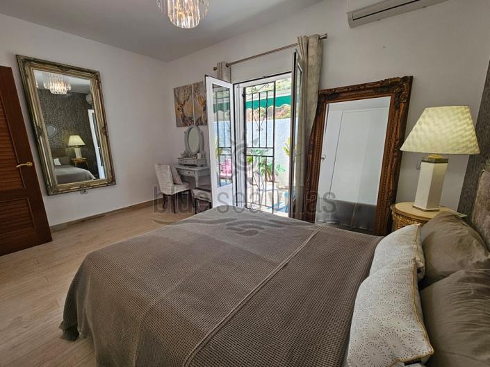 Image No.32-4 Bed Villa for sale
