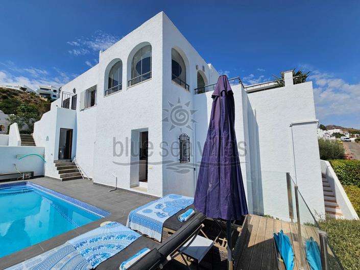 Image No.42-4 Bed Villa for sale