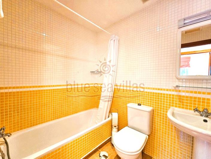 Image No.30-2 Bed Apartment for sale